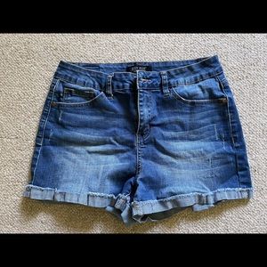 Women’s Judy Blue Denim Shorts, Size 29